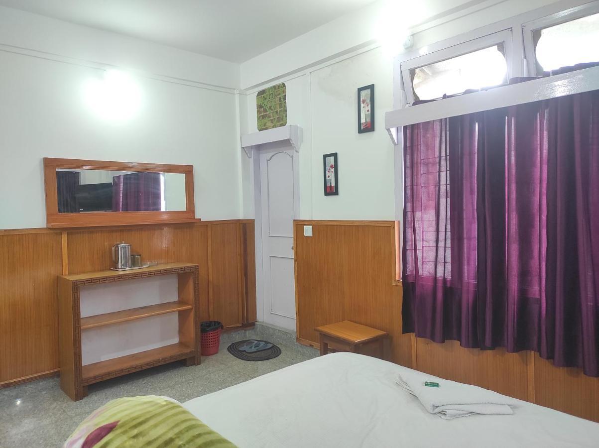 Hotel Tawang Regency Exterior foto